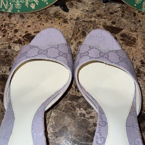 Gucci - Picture 7 of 8